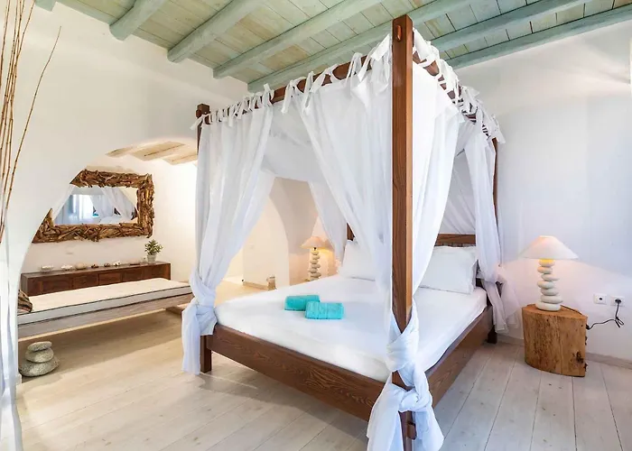 K Willa Panormos (Mykonos)